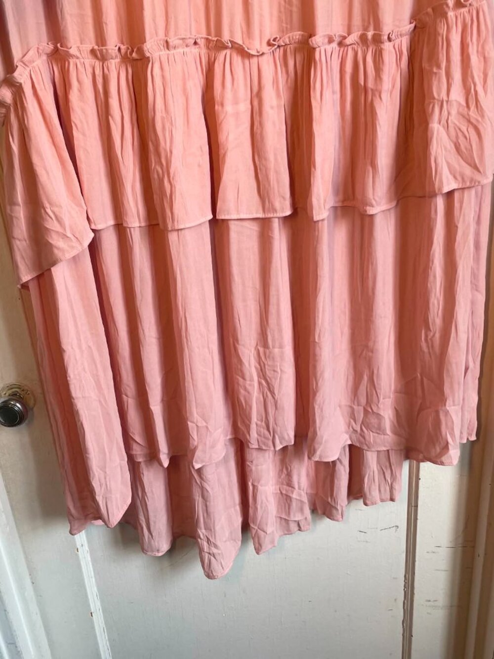 LOFT Ann Taylor Blush Pink Tiered Halter Style Maxi Dress Size Large - Picture 8 of 9